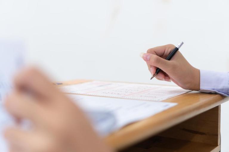 Testament authentique, comment protéger vos proches efficacement ?
