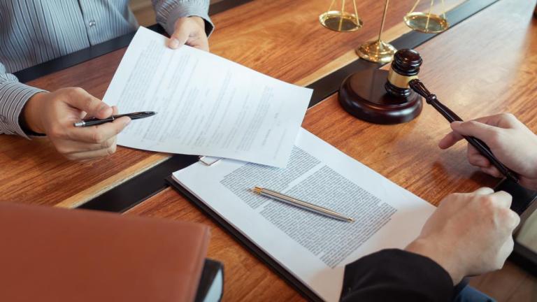 Le testament authentique protège juridiquement vos dernières volontés